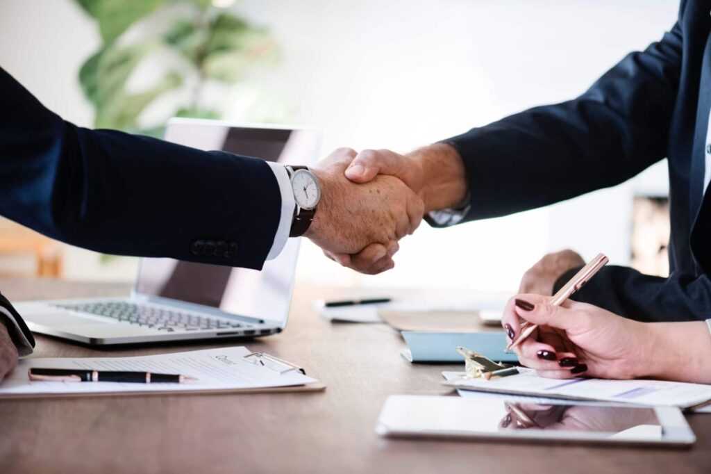 Institución financiera en Montenegro para la venta