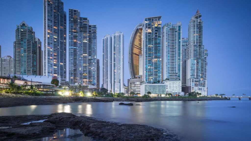 Se vende empresa con cuenta bancaria activa en Panamá