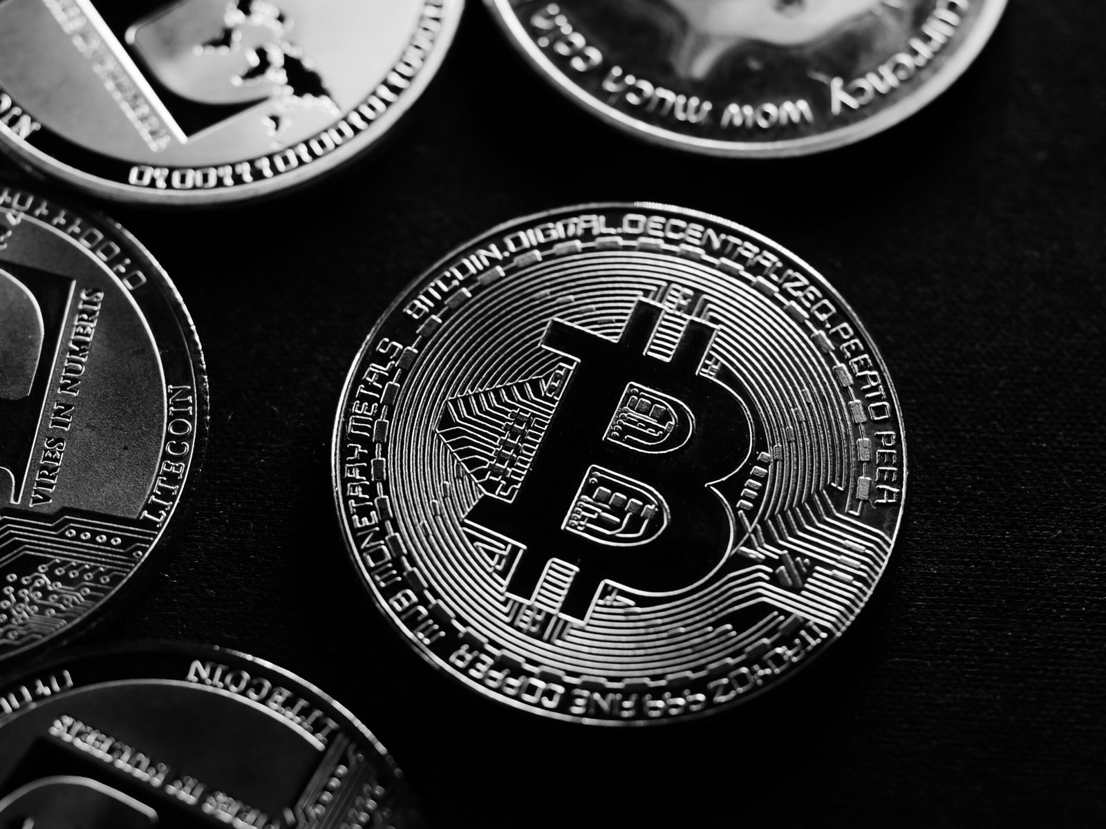 Лицензия на криптовалюту в Сальвадоре в 2025 году