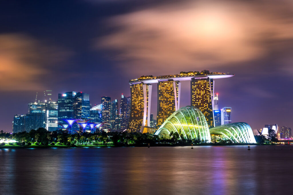 Apertura de empresa en Singapur: Lo que los empresarios necesitan saber en 2025