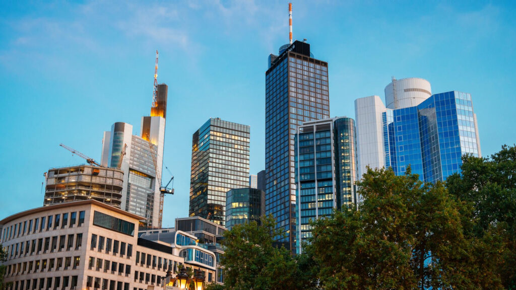 Opening accounts for a German GmbH with non-EU UBOs: what really moves the needle