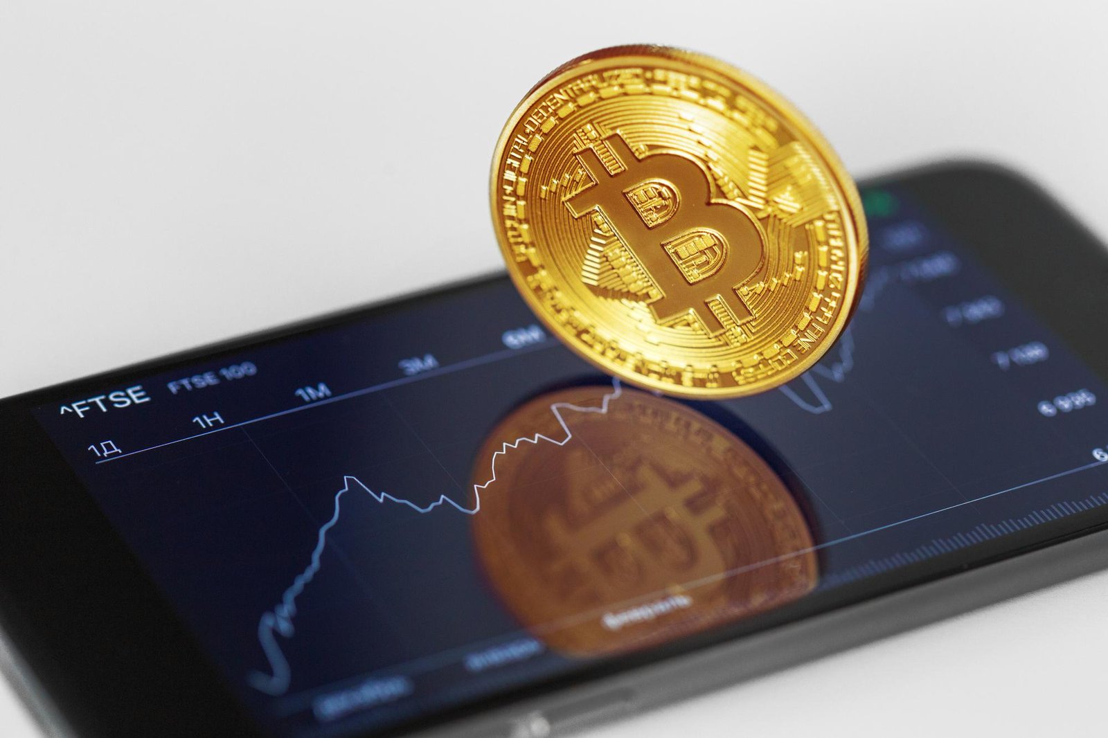 Binance Among Crypto Firms Hit by French Money-Laundering Checks